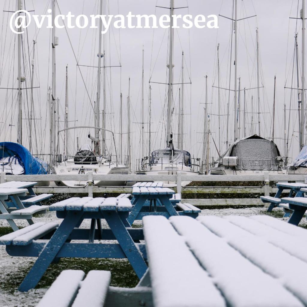 The Victory At Mersea 웨스트 머씨 외부 사진